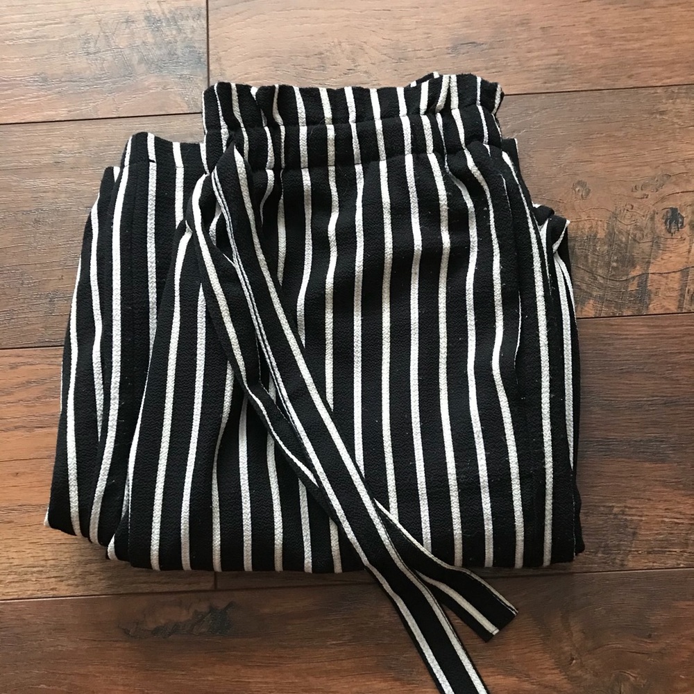 Black and white pants
